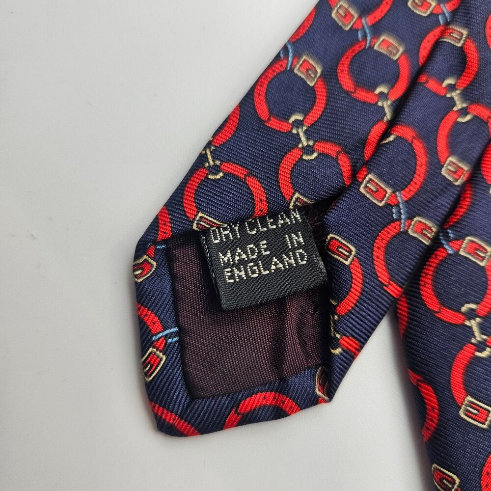 VTG Burberrys of London Horse Bit Pattern Made in England Silk Neck Tie - Picture 5 of 5